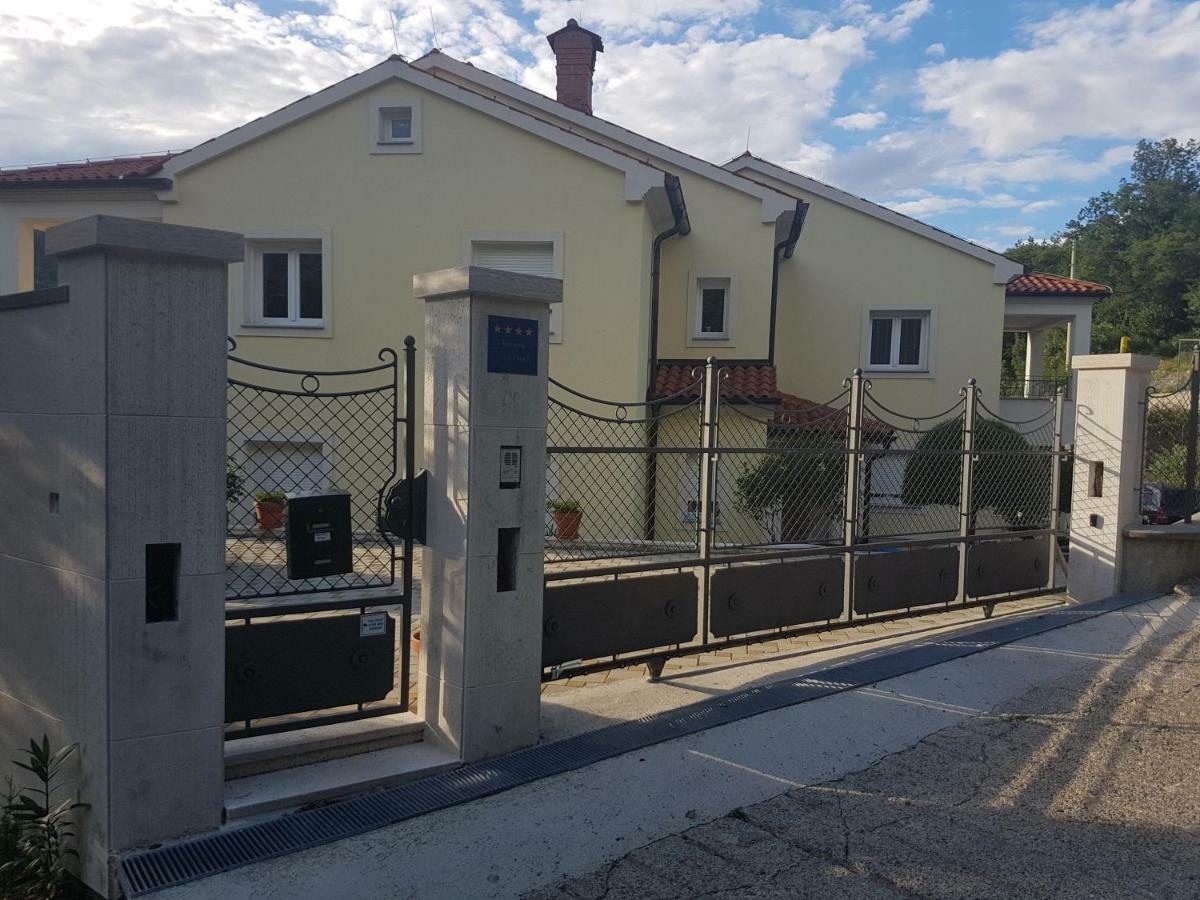 Markisa * Rukavac (Primorje-Gorski Kotar)